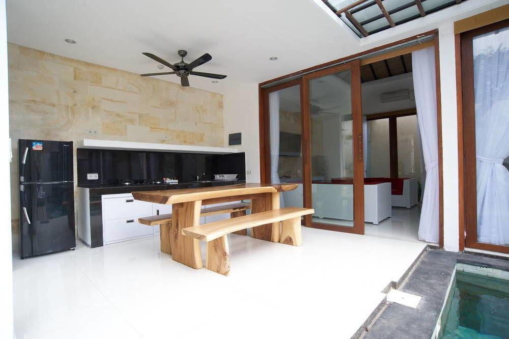 Hk Villa Bali Легиан Экстерьер фото