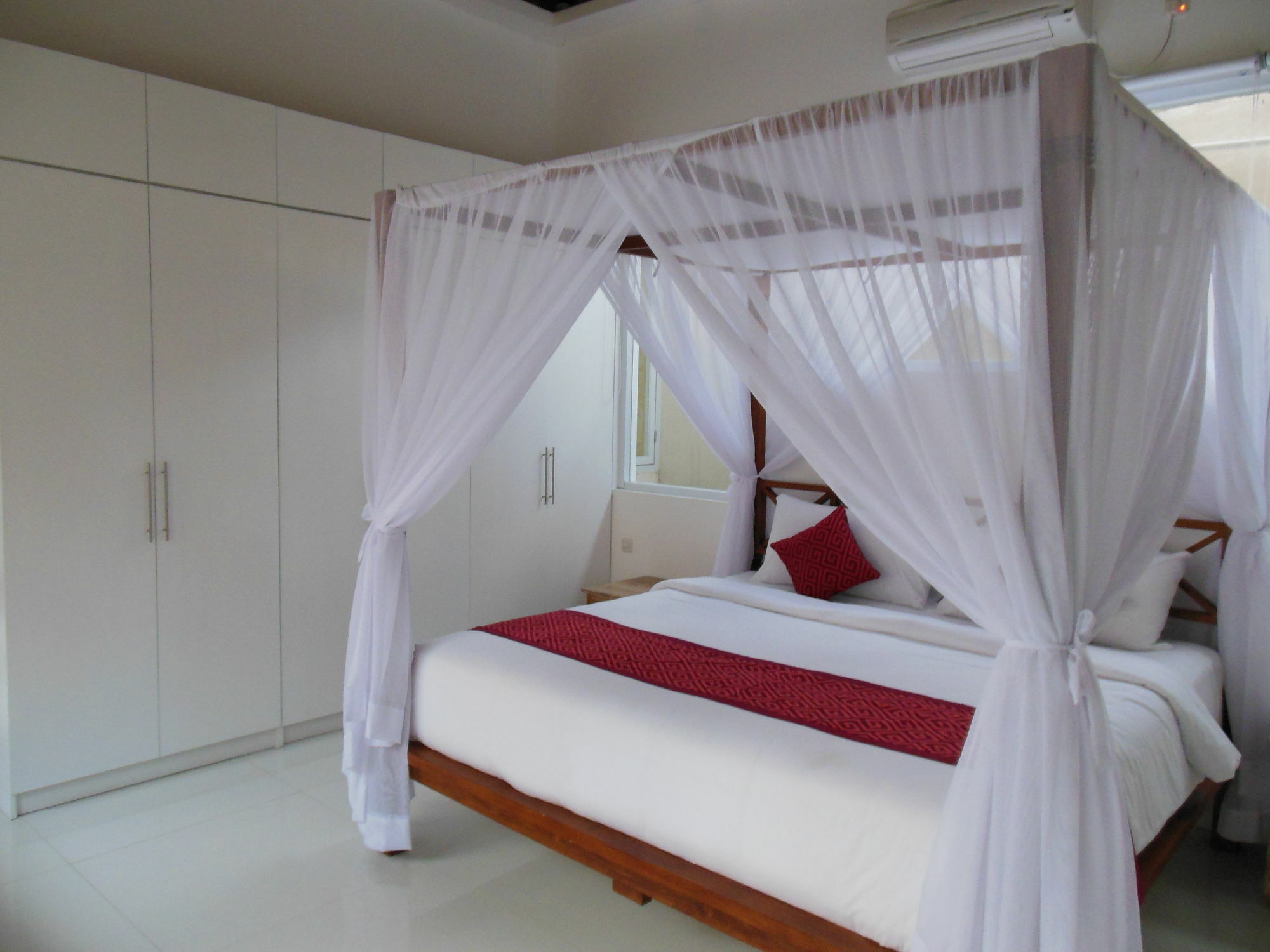 Hk Villa Bali Легиан Экстерьер фото
