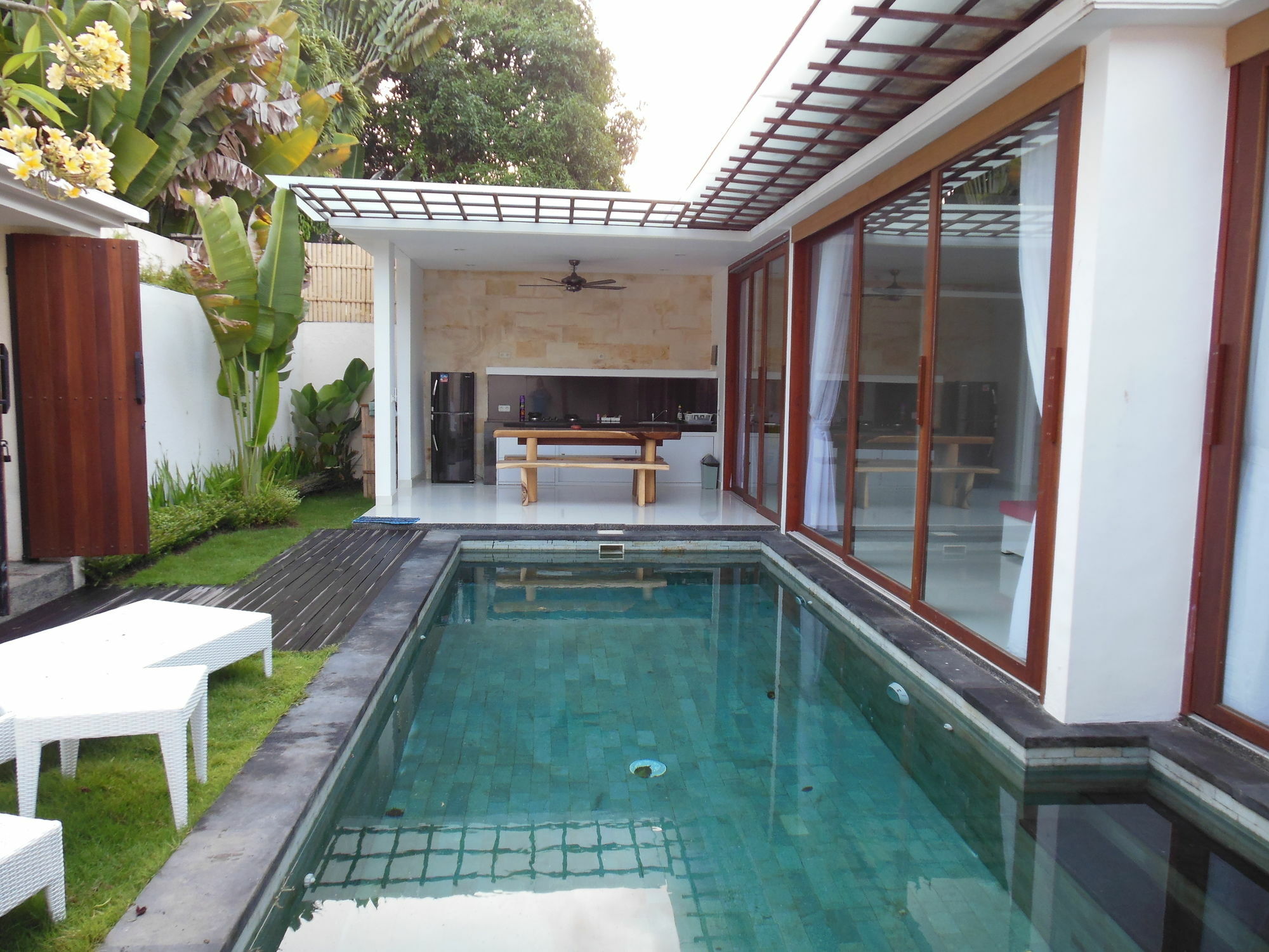 Hk Villa Bali Легиан Экстерьер фото
