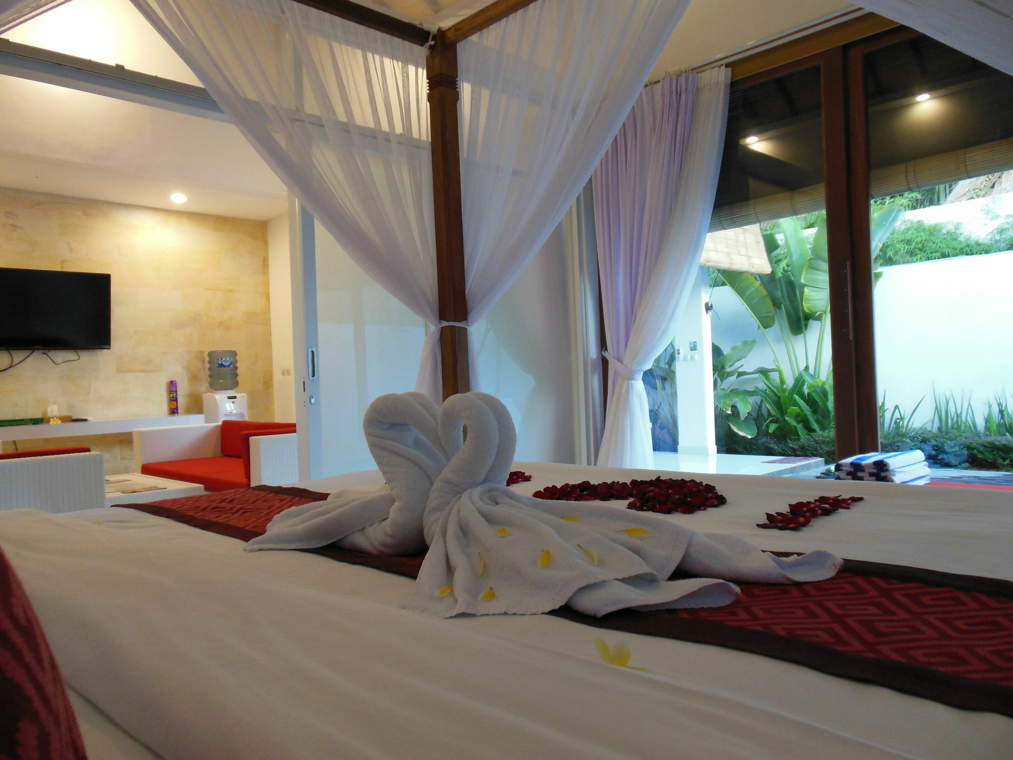 Hk Villa Bali Легиан Экстерьер фото