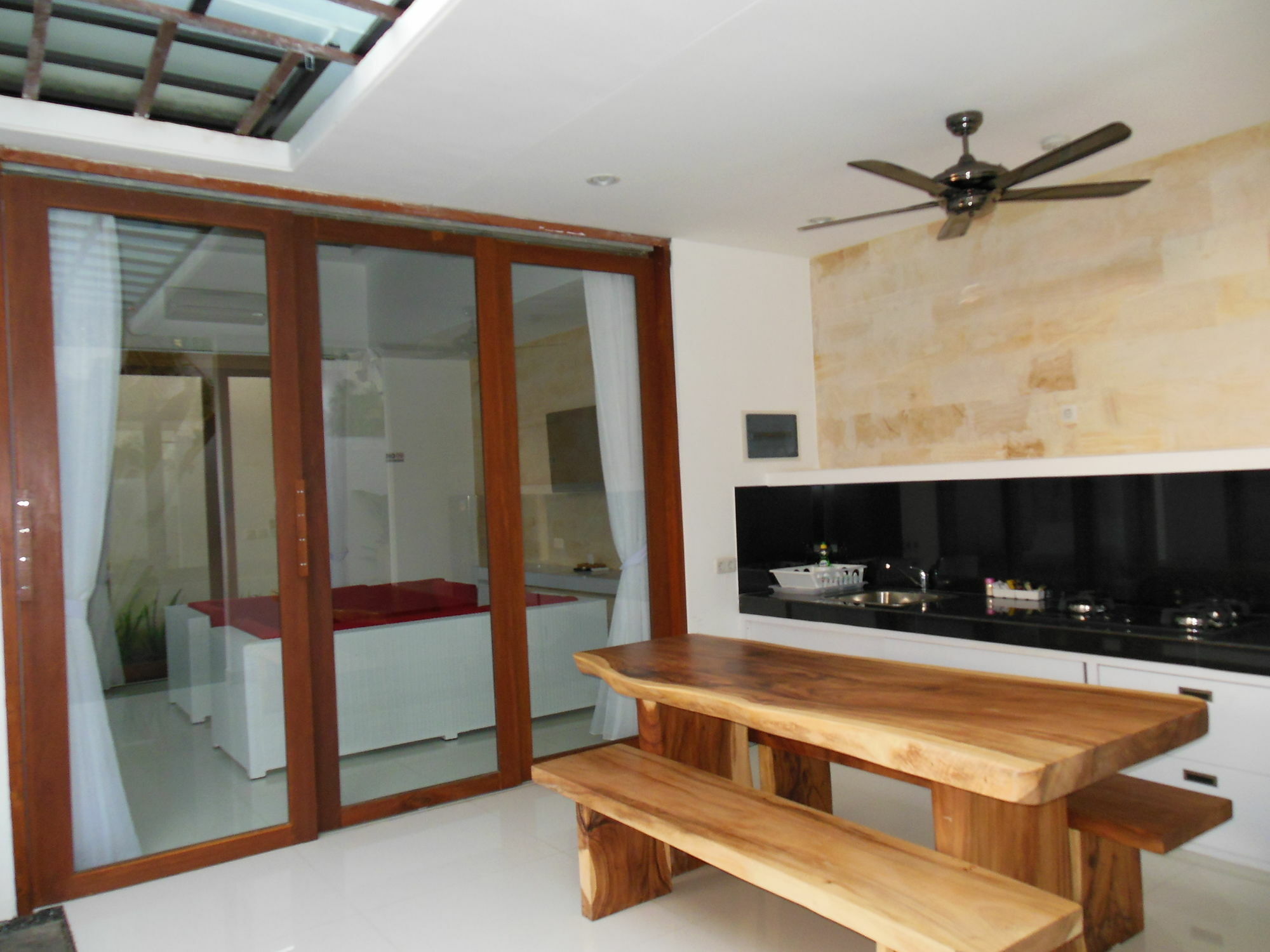 Hk Villa Bali Легиан Экстерьер фото