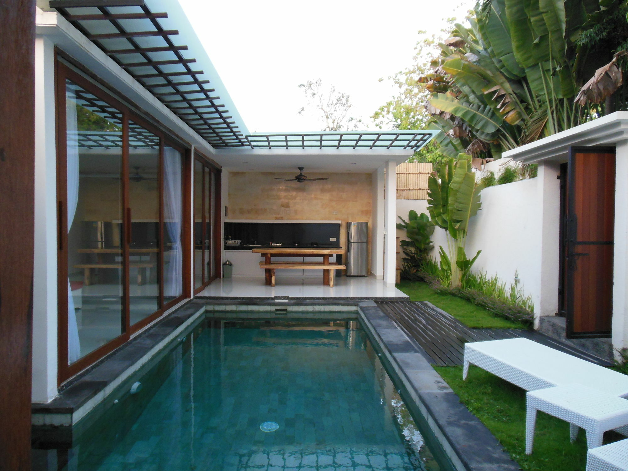 Hk Villa Bali Легиан Экстерьер фото